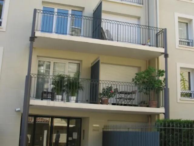 Location Appartement Rue Fondaudège, Bordeaux