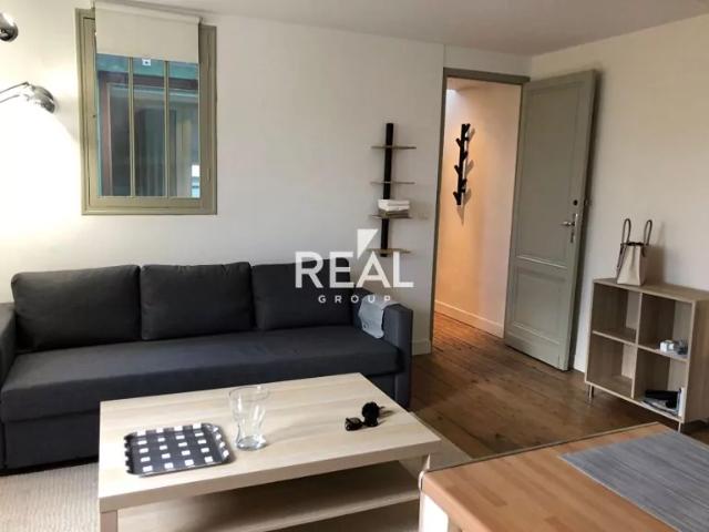 Location Appartement Rue Fondaudège, Bordeaux