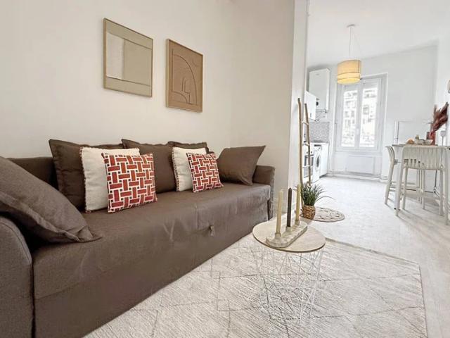Location Appartement Rue Faillebin, Villeurbanne