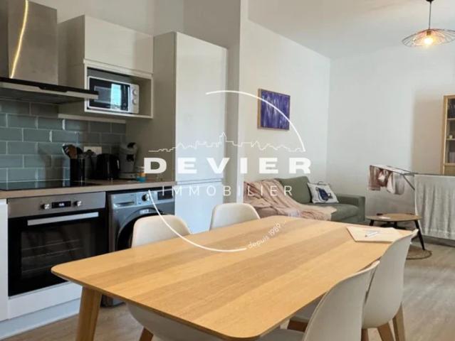 Location Appartement Rue Farges, Montpellier