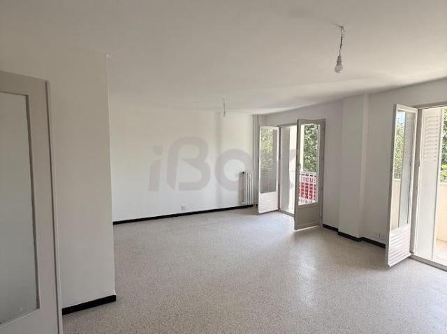 Location Appartement Rue Félix Mayol, Toulon