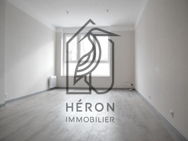 Location Appartement Rue Fénelon, Lille
