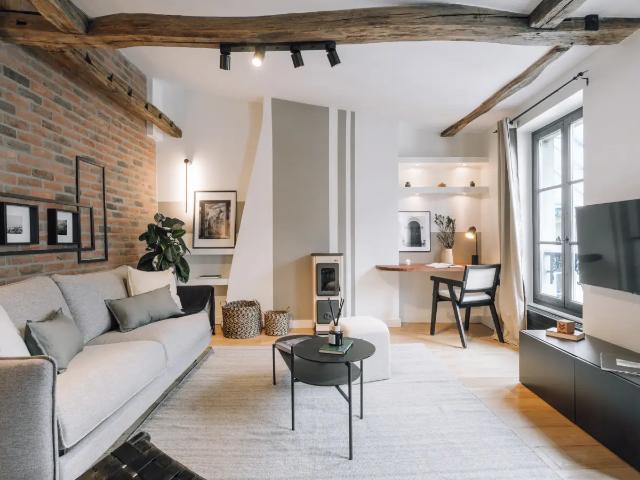 Location Appartement Rue Ferdinand Duval, Paris
