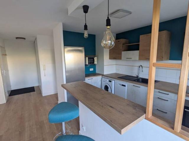 Location Appartement Rue Fernand Laurent, Cenon
