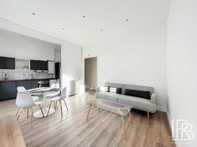Location Appartement Rue Ferrari, Marseille