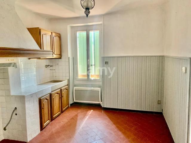Location Appartement Rue Fleurus, Trets