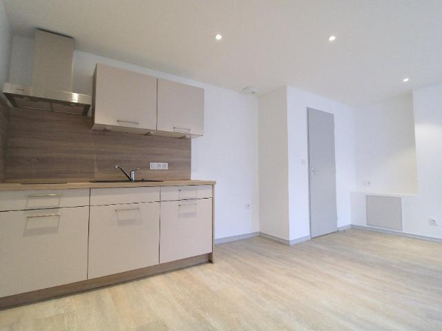 Location Appartement Rue François Louis Bersot, Besançon