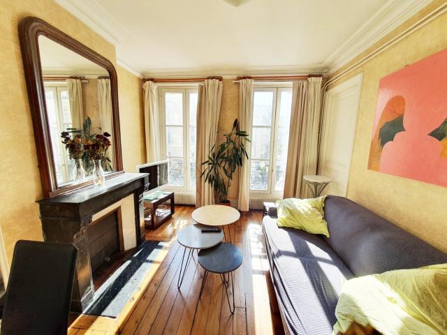 Location Appartement Rue François Miron, Paris