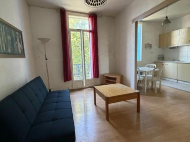 Location Appartement Rue Francis Marcero, Narbonne