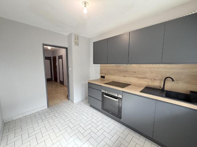 Location Appartement Rue Francisque Voytier, Saint Étienne