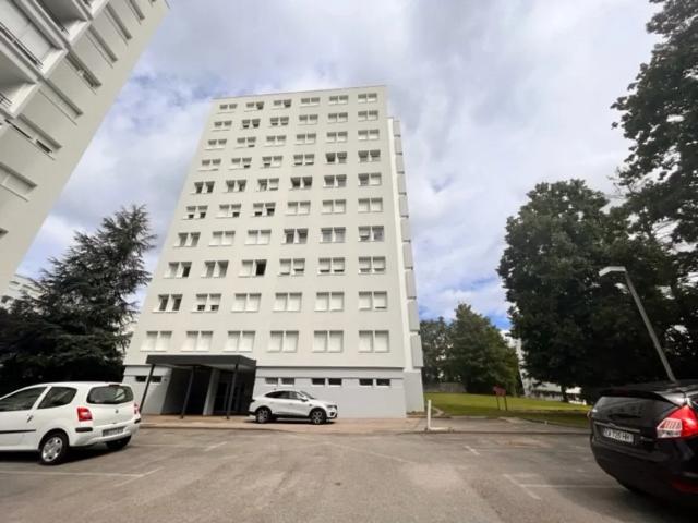 Location Appartement Rue Frédéric Bataille, Besançon