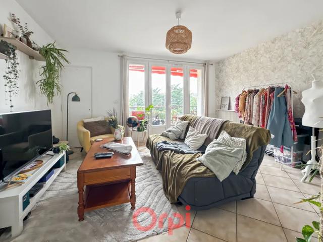 Location Appartement Rue Frédéric Fays, Villeurbanne