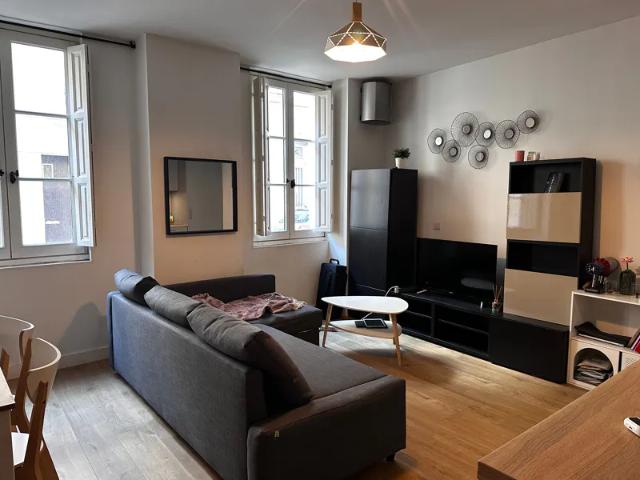 Location Appartement Rue Frère, Bordeaux