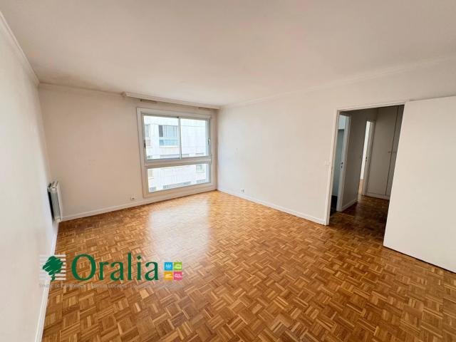 Location Appartement Rue Froidevaux, Paris