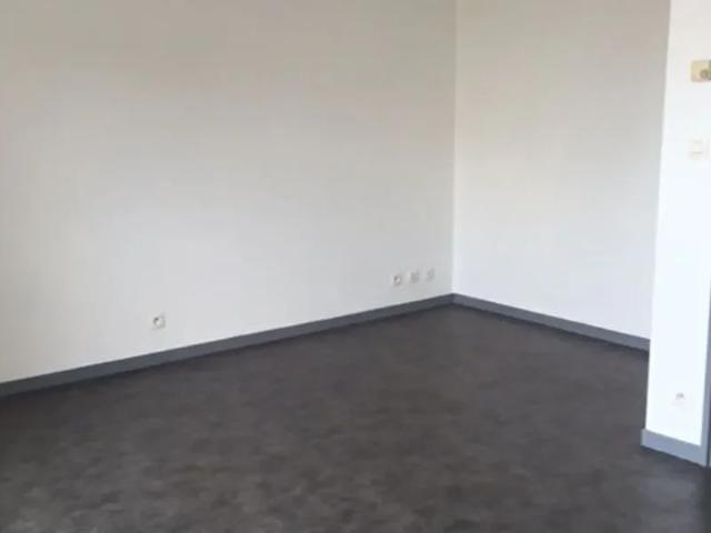 Location Appartement Rue Kellermann, Reims