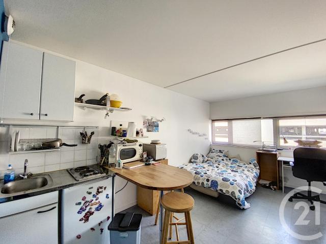 Location Appartement Rue Kergorju, Brest