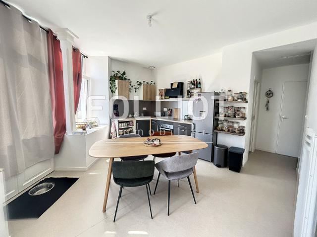 Location Appartement Rue Hoche, Fougères