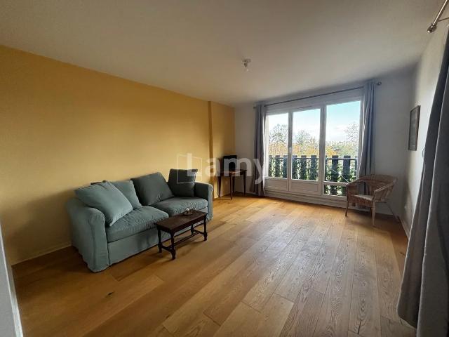 Location Appartement Rue Hector Berlioz, Lyon
