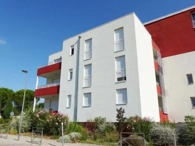 Location Appartement Rue Hélène Bouchet, Donzère