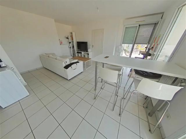 Location Appartement Rue Hélène Lazareff, Tours