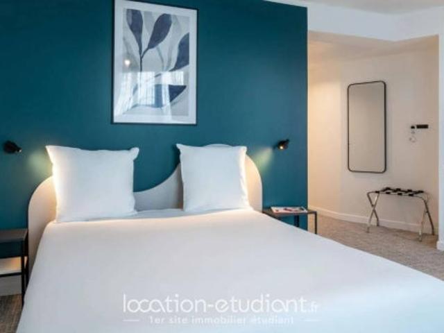 Location Appartement Rue Henri Barbusse, Nanterre