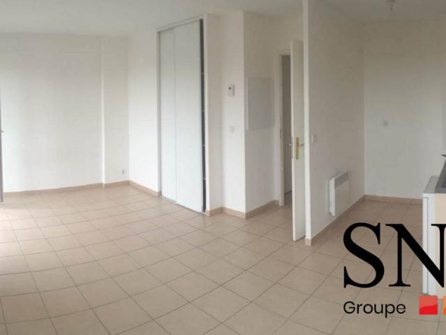 Location Appartement Rue Henri Barbusse, Trith Saint Léger