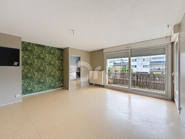 Location Appartement Rue Frédéric Joliot Curie, Brive la Gaillarde