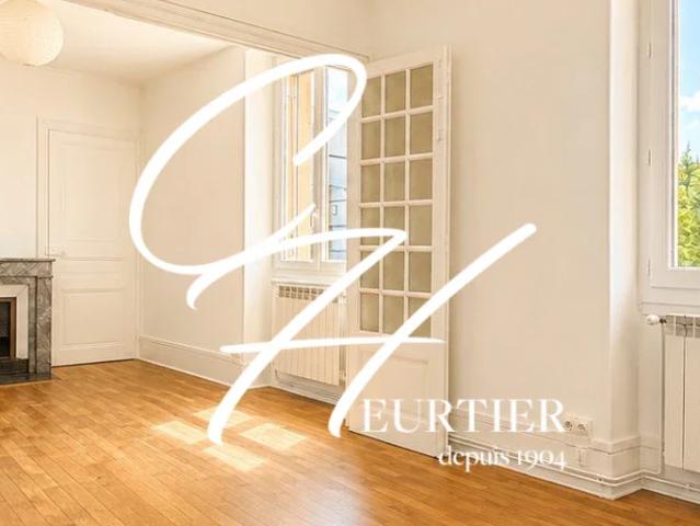 Location Appartement Rue Henri Ding, Grenoble