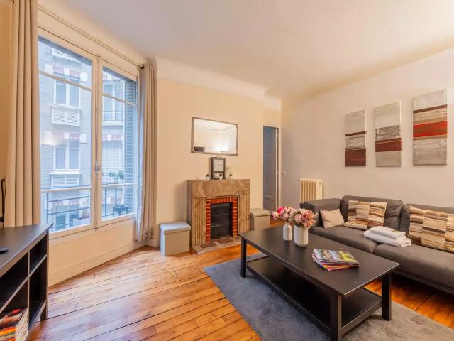 Location Appartement Rue Henri Duchène, Paris