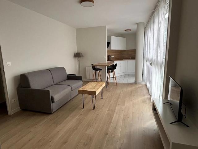 Location Appartement Rue Henri Dunant, Luisant