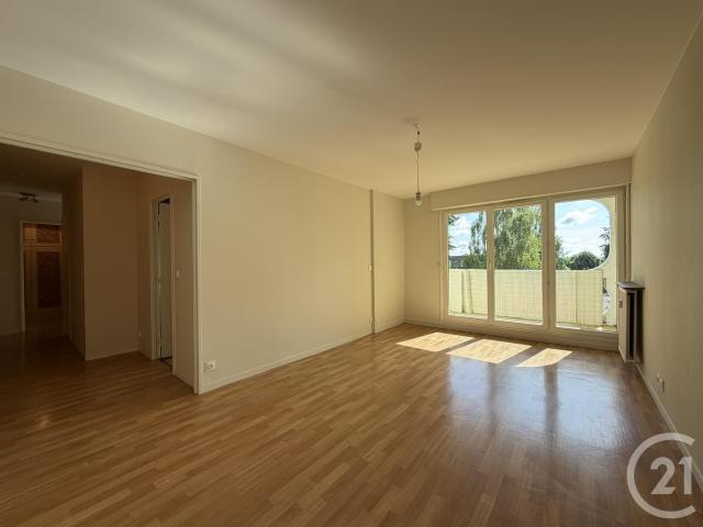 Location Appartement Rue Henri Dunant, Luisant