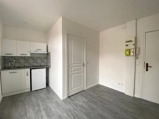 Location Appartement Rue Henri Dunant, Roubaix