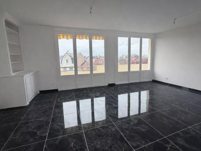 Location Appartement Rue Henri Dunant, Saint Quentin