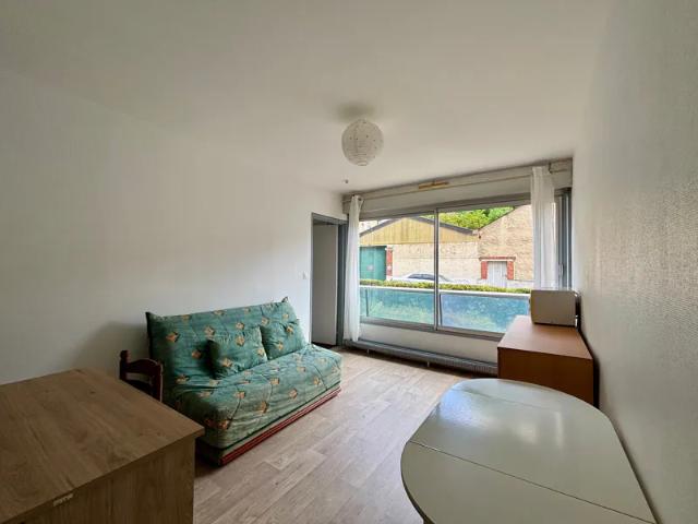 Location Appartement Rue Henri Martin, Épernay