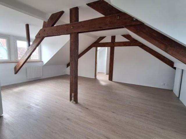 Location Appartement Rue Henri Servain, Saint Brieuc
