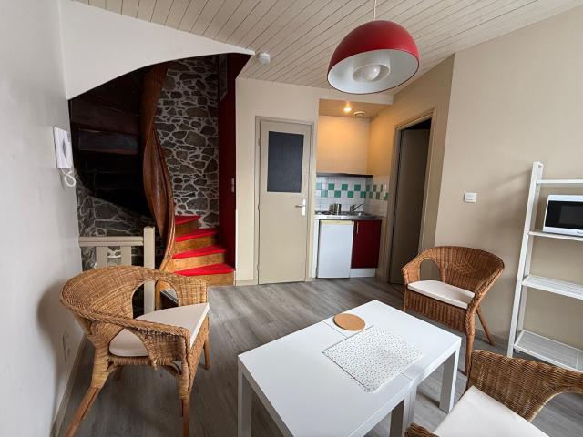 Location Appartement Rue Henri Servain, Saint Brieuc