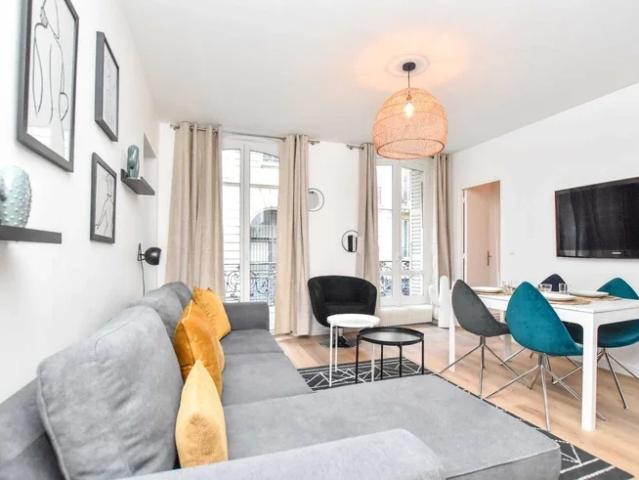 Location Appartement Rue Hippolyte Lebas, Paris