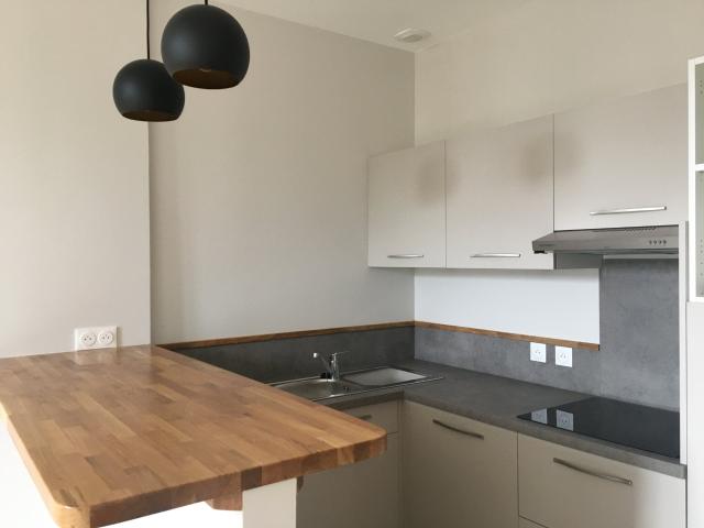 Location Appartement Rue Huguerie, Bordeaux