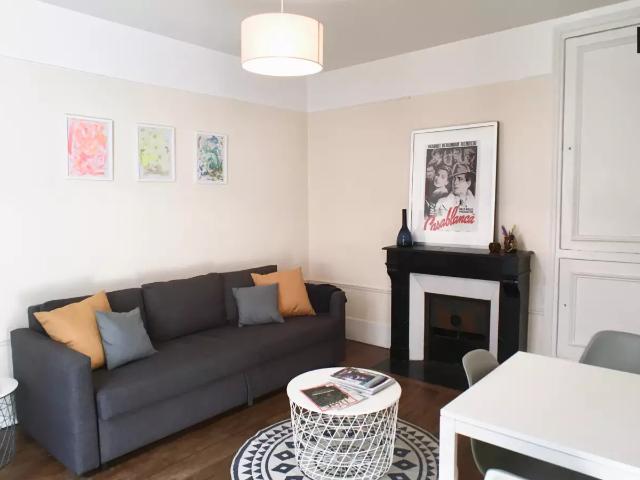 Location Appartement Rue Humblot, Paris