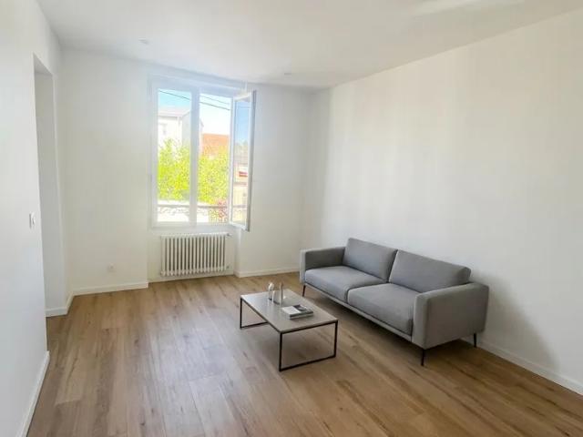 Location Appartement Rue Irène et Frédéric Joliot Curie, Persan