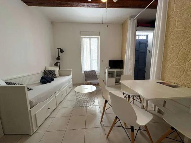 Location Appartement Rue Irénée Baptiste, Vendres