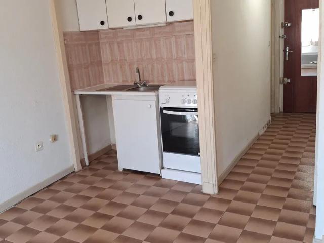 Location Appartement Rue Isabelle, Nîmes