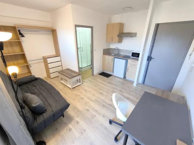 Location Appartement Rue Isabelle, Nîmes
