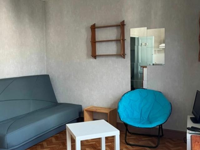 Location Appartement Rue Jovin, Reims