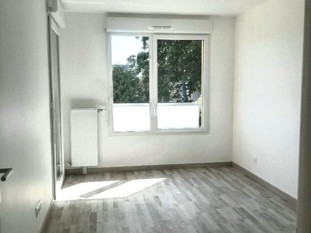 Location Appartement Rue John Fitzgerald Kennedy, Petit Couronne