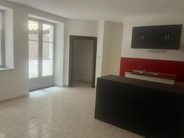 Location Appartement Rue Joliot Curie, Pont Saint Esprit