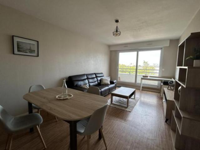 Location Appartement Rue Joseph Buret, Rennes