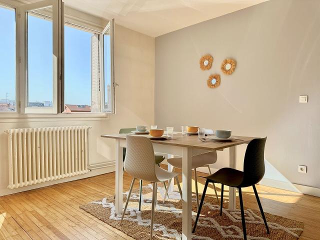 Location Appartement Rue Joseph Chapelle, Lyon