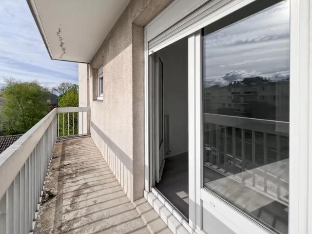 Location Appartement Rue Joseph Jacquet, Reims
