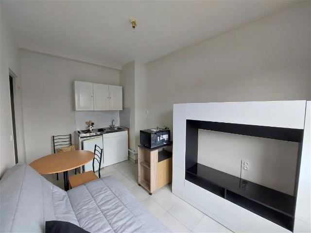 Location Appartement Rue Joséphine, Évreux